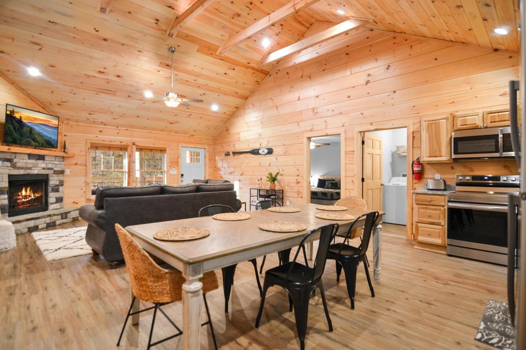 Tsaliwood Cabin Sevierville Exterior photo